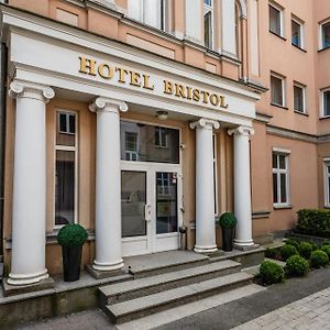 Hotel Bristol